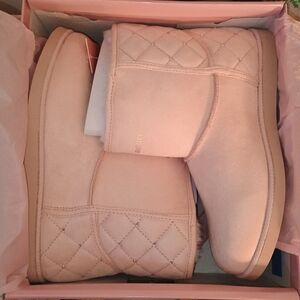 Quilted Pink Women's Boots